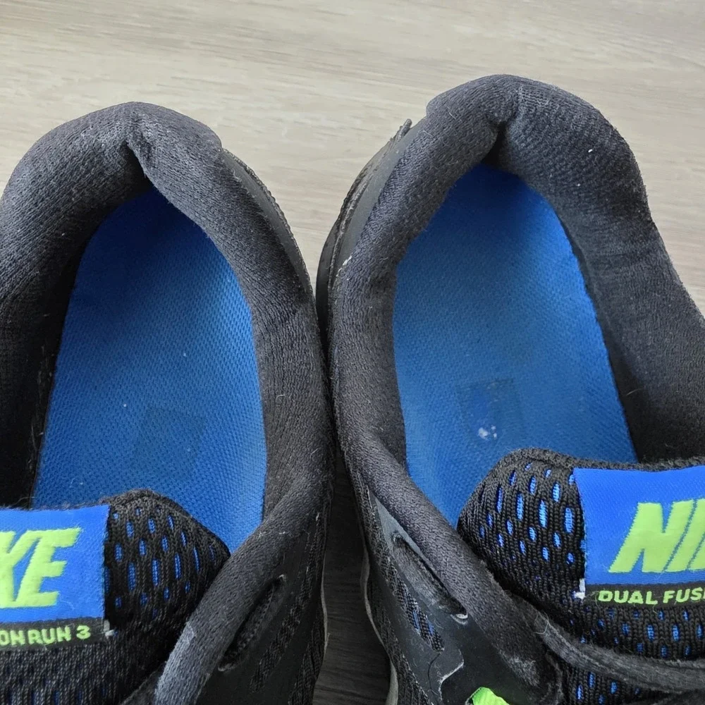 Nike Dual Fusion Run 3 Men 10.5 Black Blue Running‎ Shoes Athletic Gym